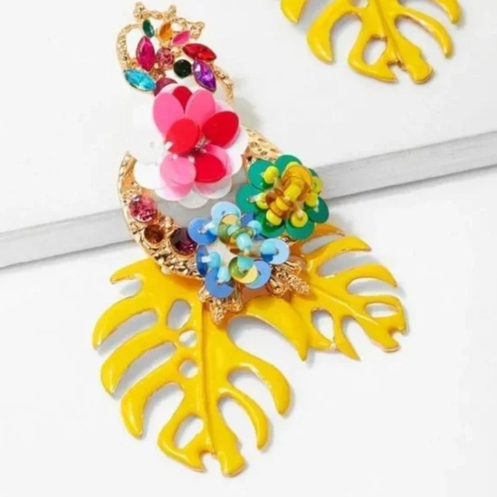 New! Zara Tropical Leaves Drop Earrings - Picture 5 of 9